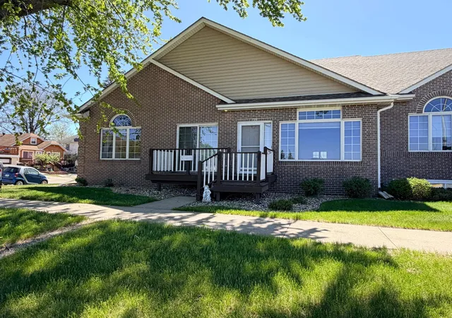 Photo 2 of Condo for sale at 726 3rd Avenue, Worthington, MN 56187 | MLS# 7063447 | Listing updated on 2026-09-10