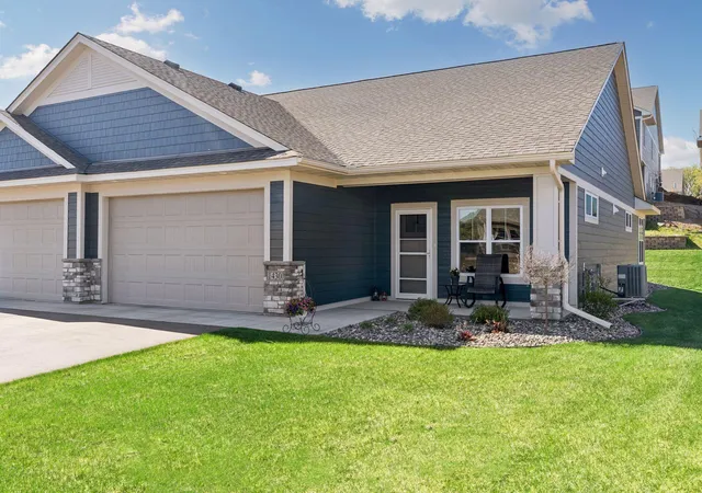 image of 1430 Anchor Ave, River Falls, WI 54022 | MLS# 7063495