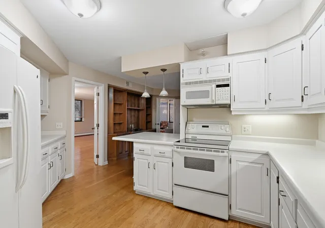 Photo 4 of Condo for sale at 600 4th Street SW #102, Rochester, MN 55902 | MLS# 7063518 | Listing updated on 2026-07-23