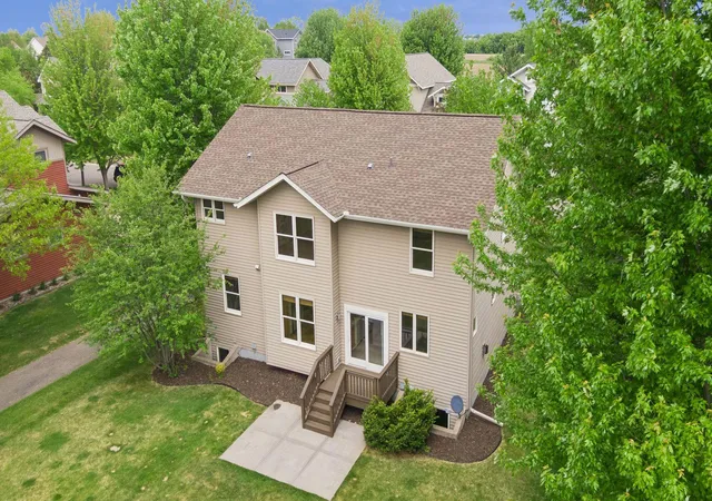 5th image of 11409 Balsam Wy, Saint Paul, MN 55129 | MLS# 7063539