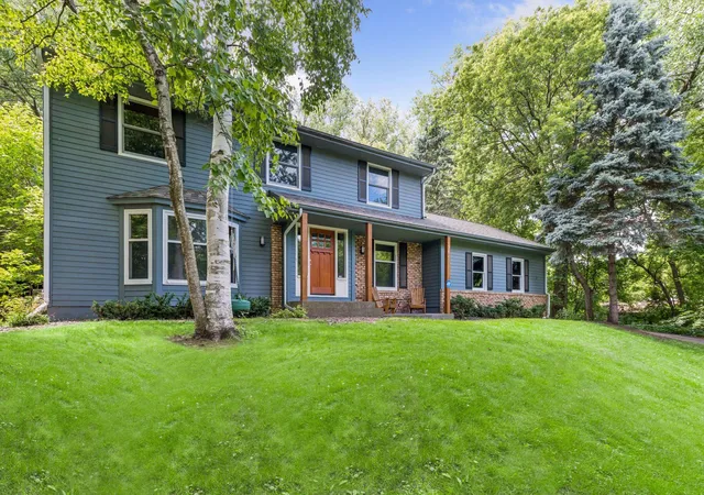 Photo 1 of Sale Pending at 3642 Sunrise Dr W, Minnetonka, MN 55345 | MLS# 7063548 | Listing updated on 2026-08-08