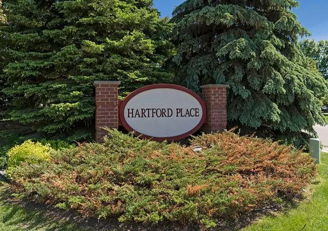 Photo 32 of Single family home for sale at 10811 Lexington Dr, Eden Prairie, MN 55344 | MLS# 7063556 | Listing updated on 2026-09-03