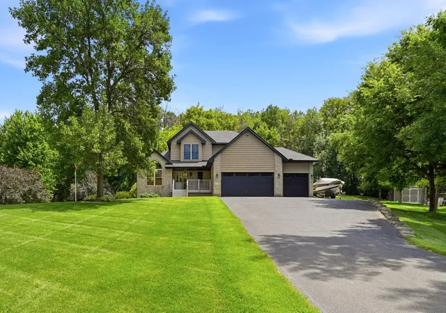 Photo 3 of Single family home for sale at 5126 Nelmark Ave Ne, Saint Michael, MN 55376 | MLS# 7063657 | Listing updated on 2026-10-21