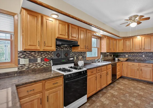 Homes for sale in Miltona, MN | 2895 N Lake Miltona Dr Ne, Miltona, MN 56354 | MLS# 7063677
