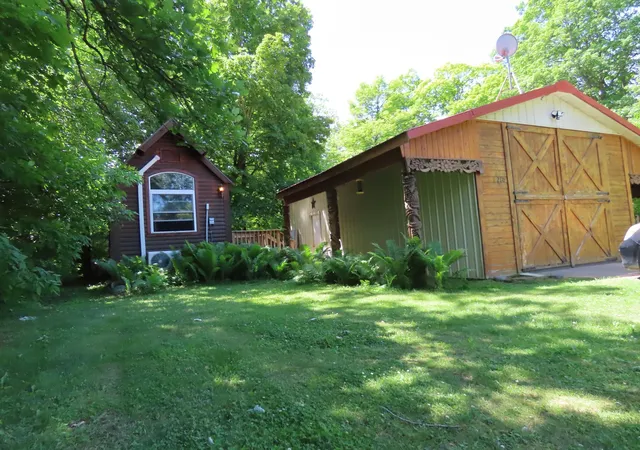 4th image of 210 1St Ave N, Isle, MN 56342 | MLS# 7063781