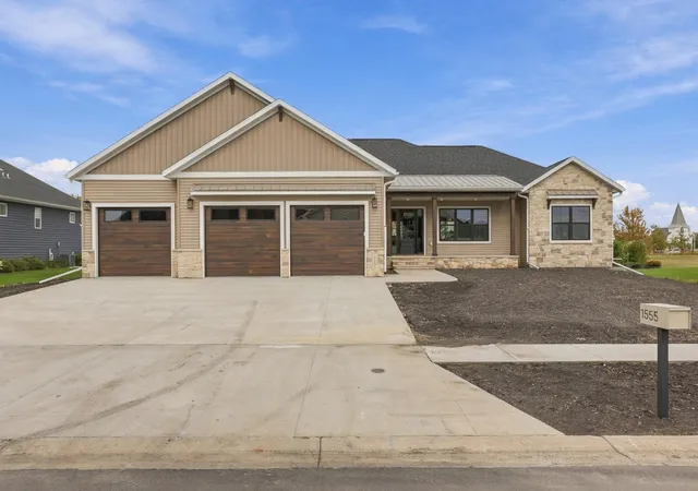 Photo 1 of Single family home for sale at 1555 72nd Avenue S, Fargo, ND 58104 | MLS# 7063834 | Listing updated on 2026-09-18
