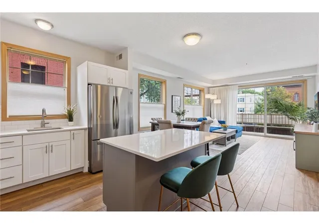 Listing Photo 5 - Condo for sale in building located at 3310 Nicollet Ave, Minneapolis, MN 55408 - Unit #102