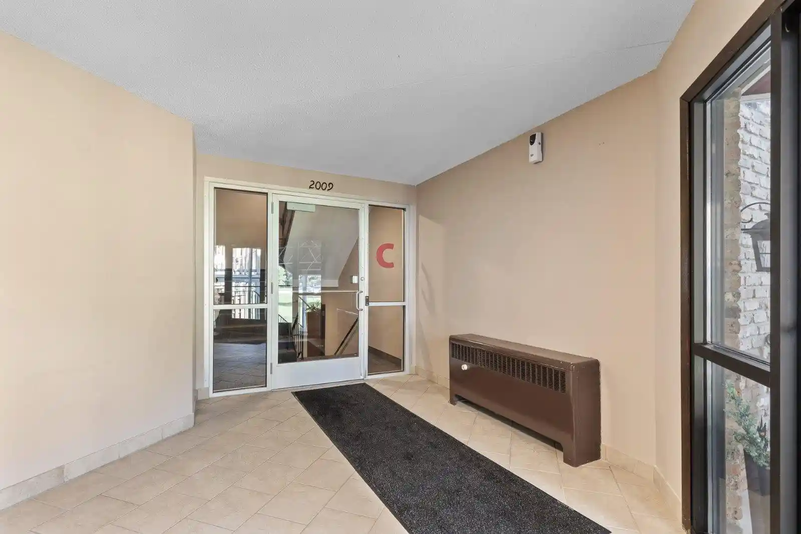 Listing Photo 2 - Condo for sale in 2009 E 122nd St located at 2009 E 122nd St, Burnsville, MN 55337 - Unit #C16