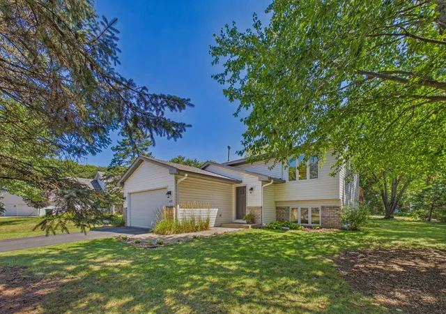 1st image of 1401 Driving Park Rd, Stillwater, MN 55082 | MLS# 7063997