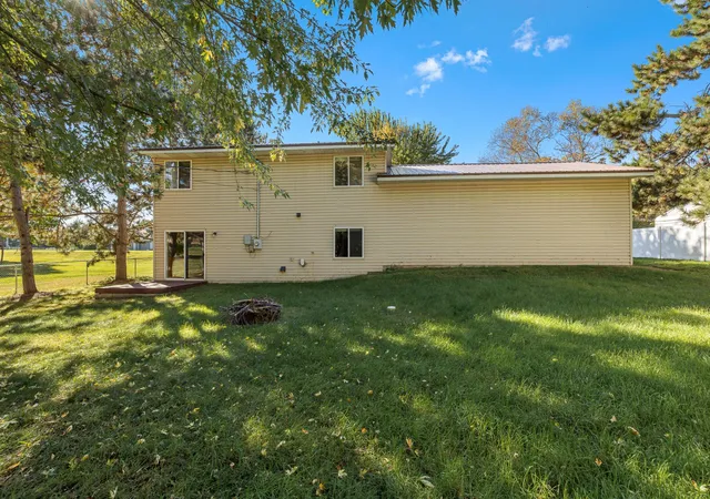 Photo 3 of Single family home for sale at 16848 Grove St, Little Falls, MN 56345 | MLS# 7064002 | Listing updated on 2026-10-07