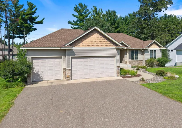 2nd image of 13781 9th Ave S, Zimmerman, MN 55398 | MLS# 7064052