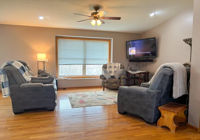 5th image of 48413 205Th Ave, Pelican Rapids, MN 56572 | MLS# 7064091