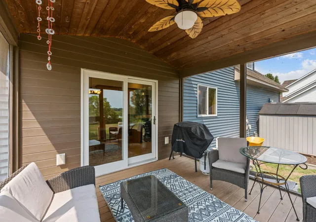 Photo 3 of Single family home for sale at 8095 Hunter Lake Dr, Clear Lake, MN 55319 | MLS# 7064121 | Listing updated on 2026-08-18