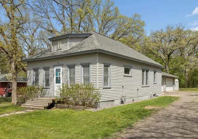 image of 621 Hazel Ave E, Kimball, MN 55353 | MLS# 7064147
