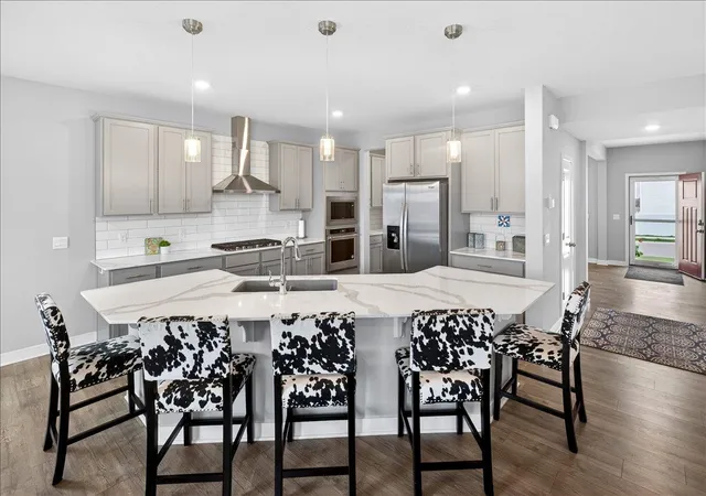 2nd image of 415 Prairie Rose Ln, Waconia, MN 55387 | MLS# 7064171