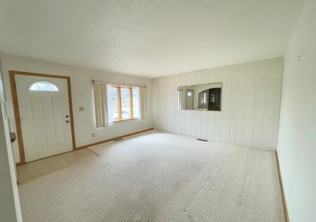 3rd image of 16 Law Dr, Silver Bay, MN 55614 | MLS# 7064338