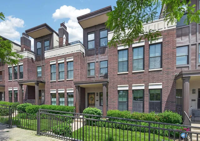 Photo 1 of Single family home for sale at 101 Main St Ne #8, Minneapolis, MN 55413 | MLS# 7064373 | Listing updated on 2026-08-27