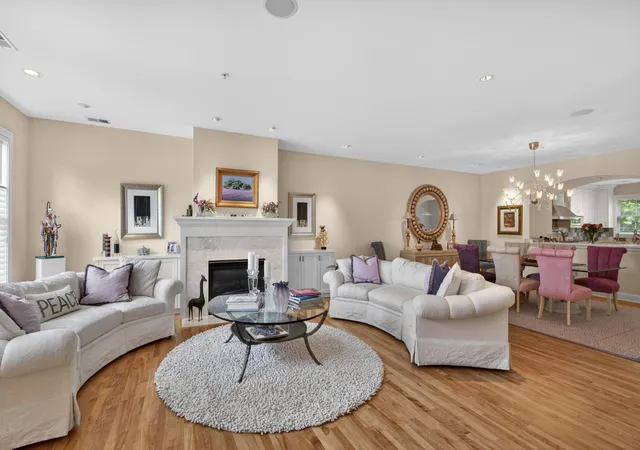 Photo 3 of Single family home for sale at 101 Main St Ne #8, Minneapolis, MN 55413 | MLS# 7064373 | Listing updated on 2026-08-27