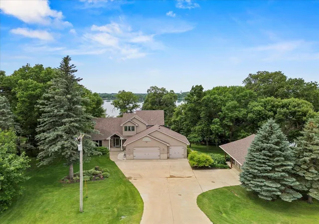 Homes for sale in Howard Lake, MN | 5017 Imhoff Ave Sw, Howard Lake, MN 55349 | MLS# 7064516