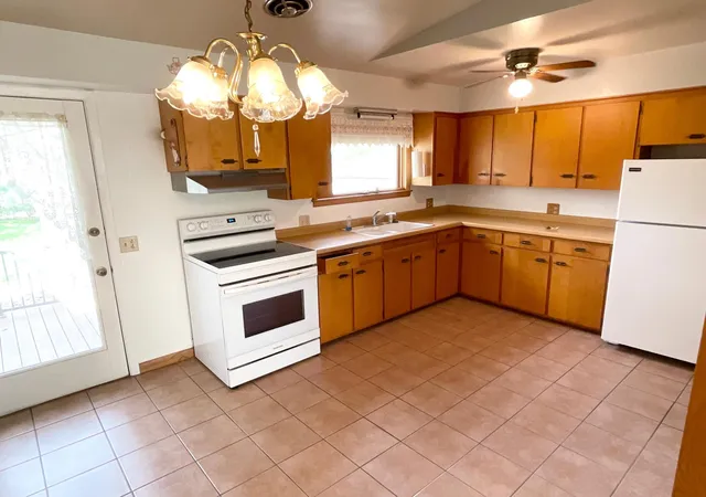 Homes for sale in Austin, MN | 1405 5Th St Nw, Austin, MN 55912 | MLS# 7064575