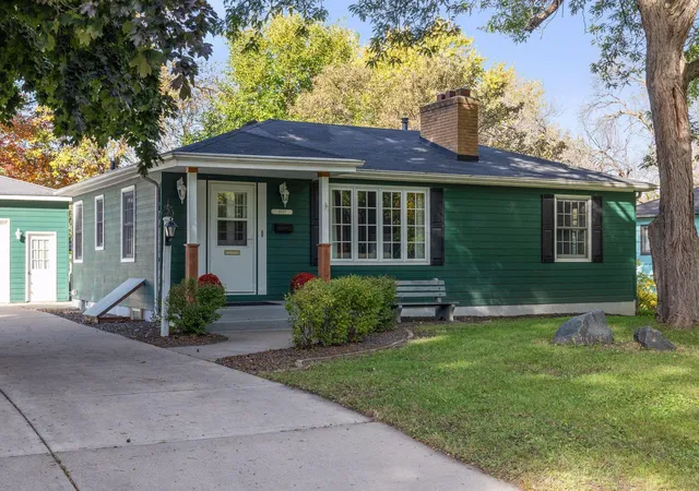 1st image of 4047 Louisiana Ave N, Minneapolis, MN 55427 | MLS# 7064596