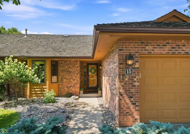 Photo 1 of Single family home for sale at 15 Anemone Cir, Saint Paul, MN 55127 | MLS# 7064678 | Listing updated on 2026-10-05