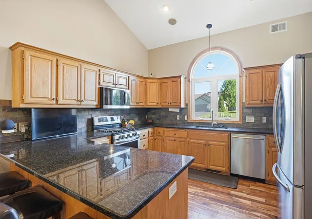 5th image of 217 Maverick Ave, Elko New Market, MN 55054 | MLS# 7064694