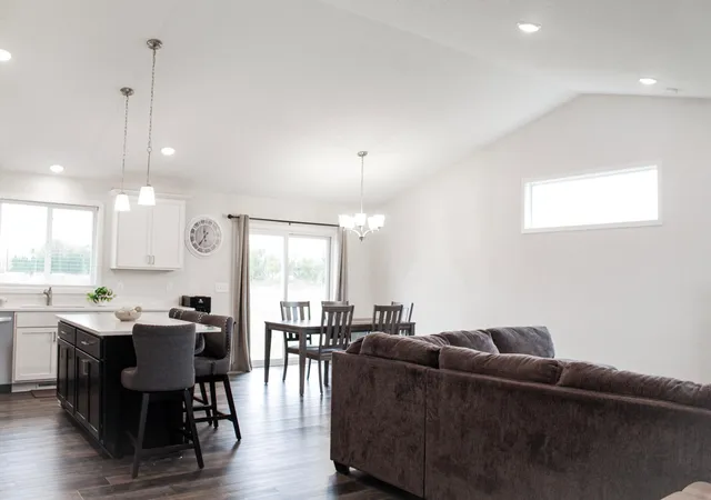 4th image of 9989 14Th Cir Ne, Saint Michael, MN 55376 | MLS# 7064773