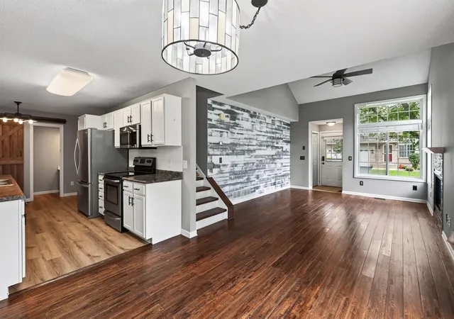 Photo 4 of Single family home for sale at 13821 Edgewood Ave, Savage, MN 55378 | MLS# 7064828 | Listing updated on 2026-09-06