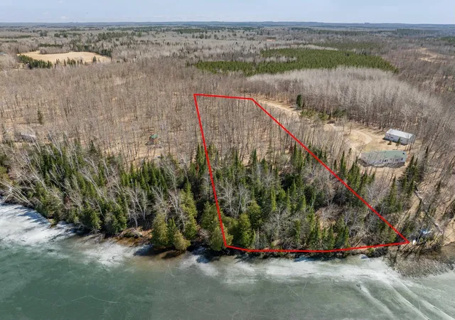 5th image of 32512 Wakeman Shores Dr, Grand Rapids, MN 55744 | MLS# 7064845
