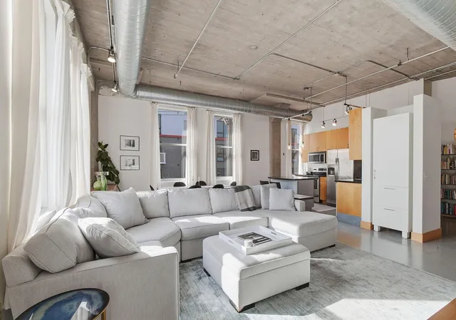 2nd image of 918 3rd St N #306, Minneapolis, MN 55401 | MLS# 7065004