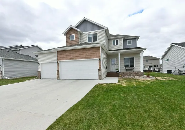 1st image of 6620 57th Ave S, Fargo, ND 58104 | MLS# 7065078
