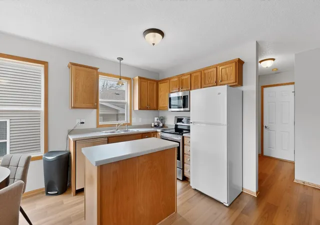 Photo 4 of Sale Pending at 2067 26th Avenue NW, Rochester, MN 55901 | MLS# 7065105 | Listing updated on 2026-09-22