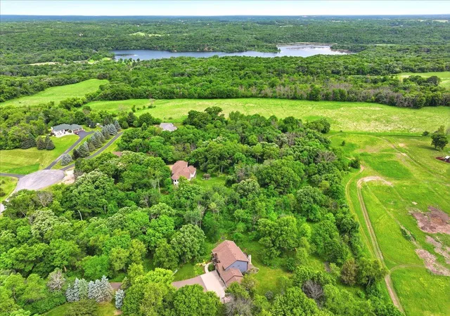 Homes for sale in Hudson, WI | 987 Parkview Ln, Hudson, WI 54016 | MLS# 7065165