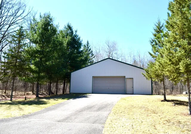 Photo 4 of Single family home for sale at 694 Shore Hvn Ln, Hackensack, MN 56452 | MLS# 7065184 | Listing updated on 2026-07-30