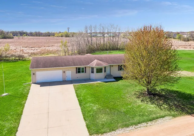 1st image of 505 3rd Ave Se, Young America, MN 55397 | MLS# 7065231