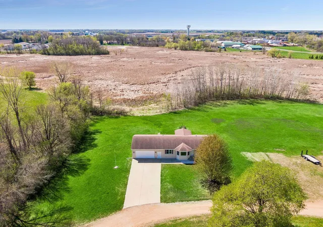 Photo 3 of Single family home for sale at 505 3rd Avenue Se, Young America, MN 55397 | MLS# 7065231 | Listing updated on 2026-06-12