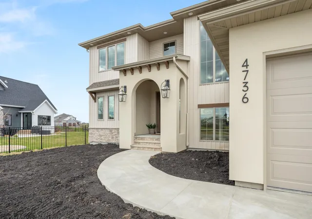 2nd image of 4736 Prairie Pond Xing S, Fargo, ND 58104 | MLS# 7065233