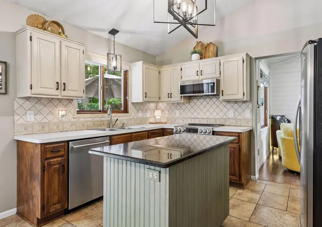 5th image of 14414 Raven St Nw, Andover, MN 55304 | MLS# 7065258