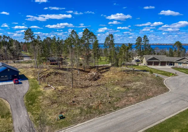 4th image of 2910 Whispering Ridge Dr Ne, Bemidji, MN 56601 | MLS# 7065272