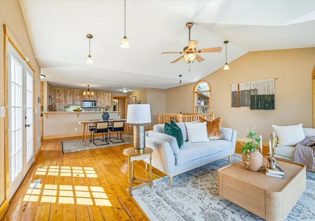 Photo 3 of Single family home for sale at 17678 Edgewater Rd NE, Pine City, MN 55063 | MLS# 7065408 | Listing updated on 2026-09-29