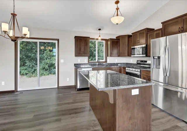 4th image of 300 Kira Ct, Paynesville, MN 56362 | MLS# 7065440