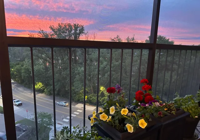 Photo 2 of Condo for sale at 6500 Woodlake Dr #710, Minneapolis, MN 55423 | MLS# 7065522 | Listing updated on 2026-08-24