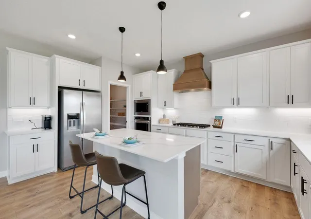 2nd image of 4803 Blake Wy, Saint Paul, MN 55129 | MLS# 7065545