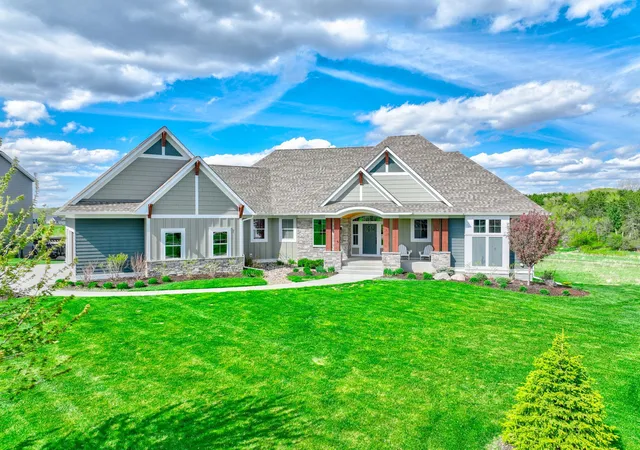 Photo 1 of Single family home for sale at 4715 Ordell Trl N, Stillwater, MN 55082 | MLS# 7065579 | Listing updated on 2026-08-10