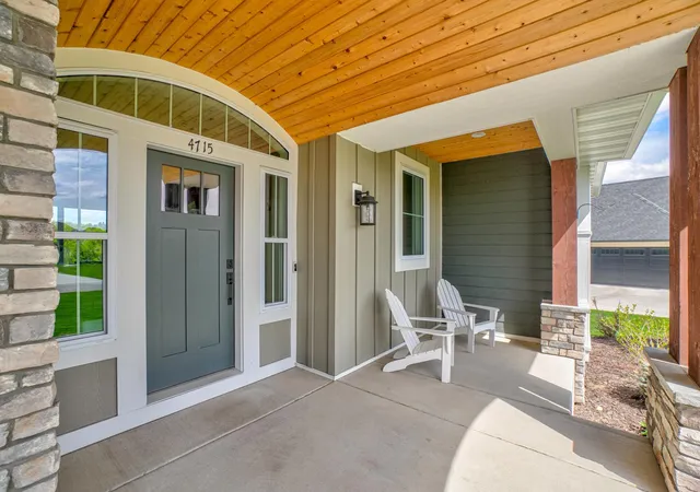 Photo 4 of Single family home for sale at 4715 Ordell Trl N, Stillwater, MN 55082 | MLS# 7065579 | Listing updated on 2026-08-10