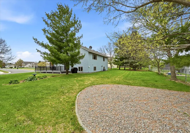 Photo 4 of Single family home for sale at 14435 Pineview Dr, Becker, MN 55308 | MLS# 7065625 | Listing updated on 2026-08-06