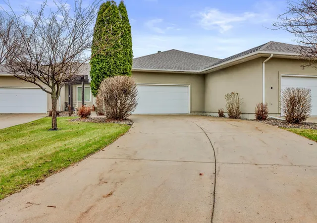 2nd image of 2709 30th Ave S, Fargo, ND 58103 | MLS# 7065656