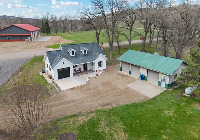 Photo 1 of Single family home for sale at 113 N 3rd Street, Fort Ransom, ND 58033 | MLS# 7065719 | Listing updated on 2026-08-23