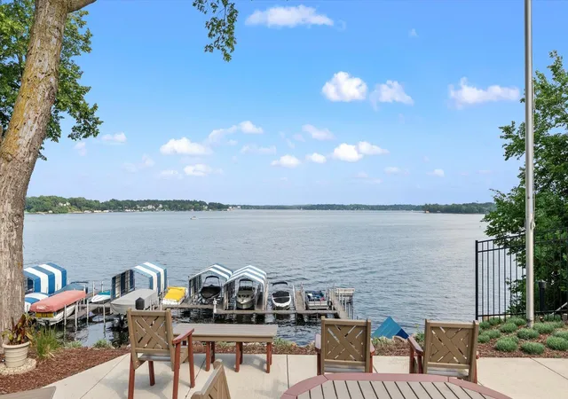 Homes for sale in Mound, MN | 4397 Wilshire Boulevard, Mound, MN 55364 | Houzeo